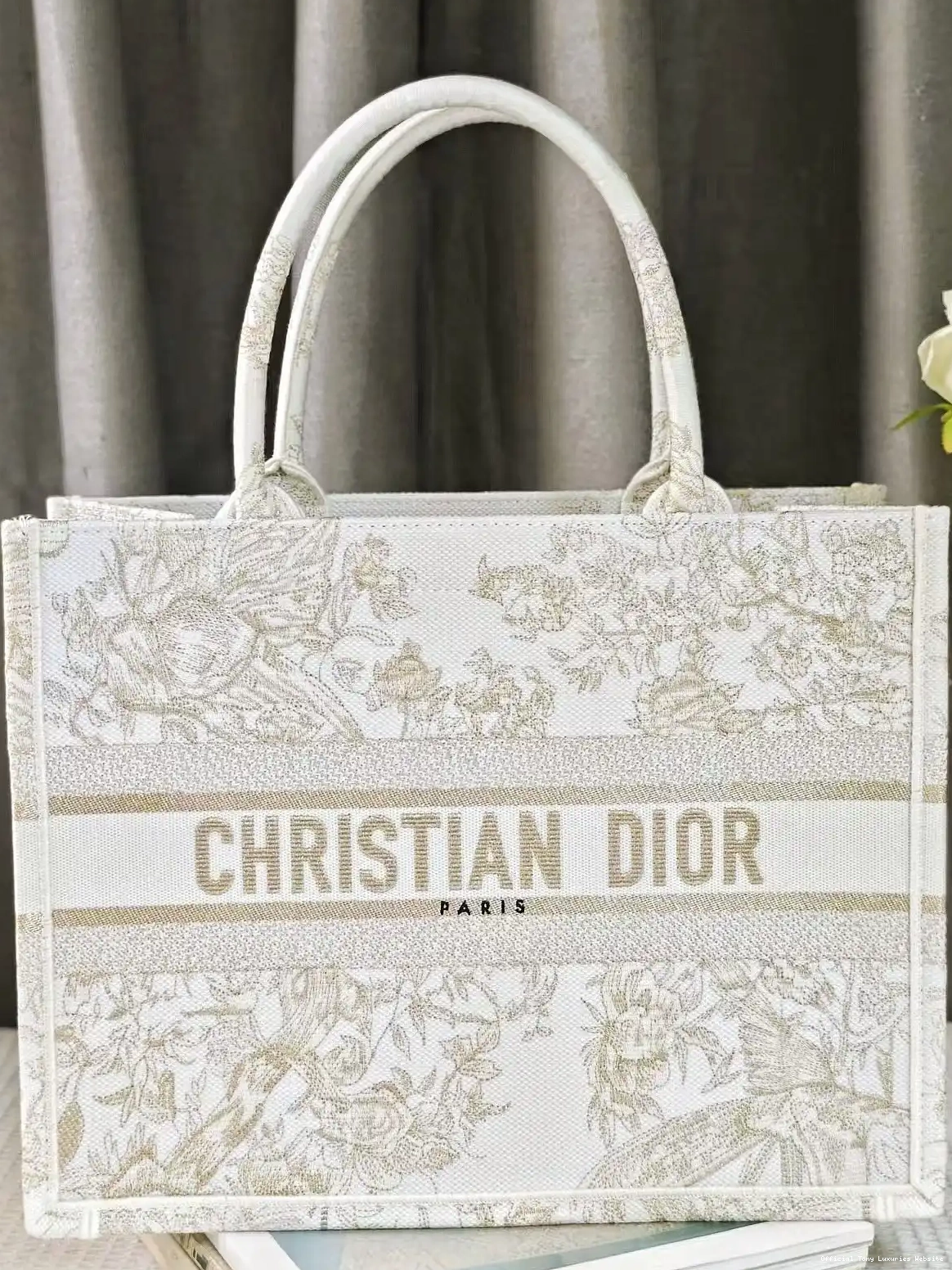 Tony Luxuries TOTE-36.5X27.5X16.5CM MEDIUM BOOK diro 0515